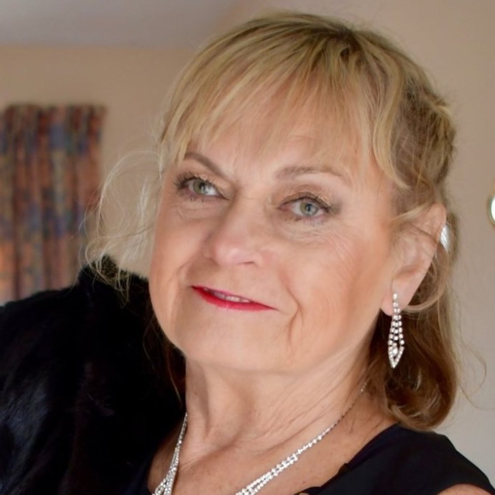 Meet your Posher, Pam